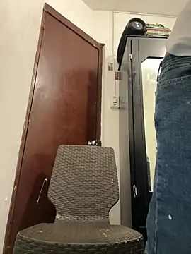 bigdick211292 online show from June 23, 4:38 pm