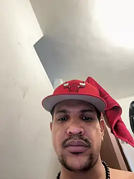 bigdick211292 online show from June 25, 5:29 pm