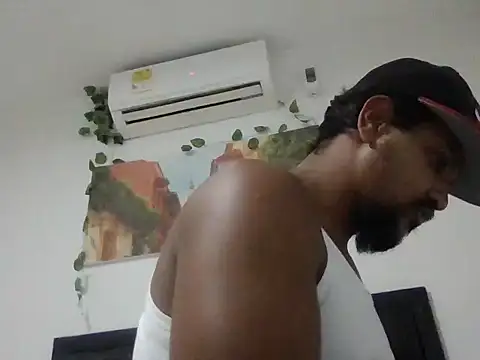 bigdick211292 online show from March 14, 2:01 pm