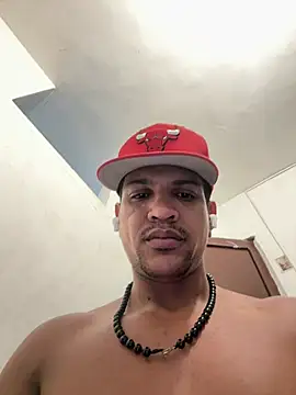 bigdick211292 online show from June 20, 5:18 pm