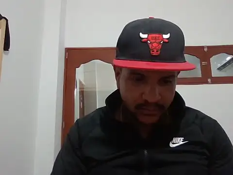 bigdick211292 online show from December 22, 10:54 pm