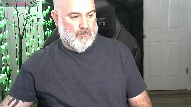 XJJ77x online show from February 13, 5:02 pm