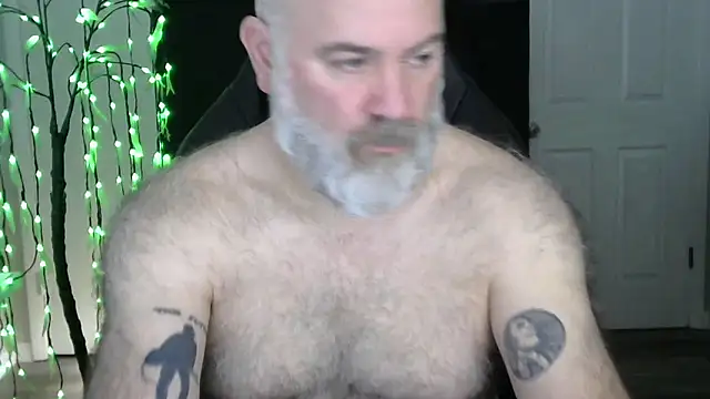 XJJ77x online show from March 4, 3:42 pm