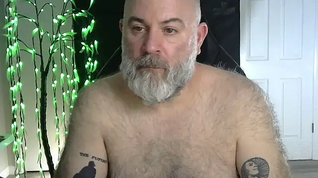 XJJ77x online show from March 1, 2:22 am