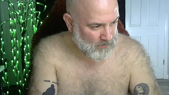 XJJ77x online show from January 7, 4:39 am