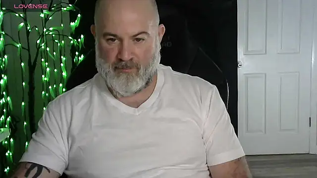 XJJ77x online show from February 22, 4:26 am