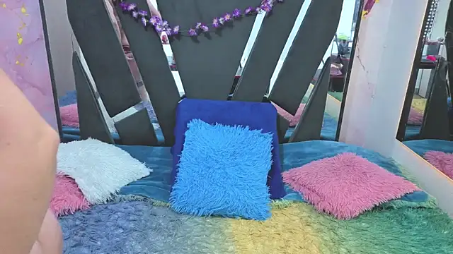 Alice NY online show from February 7, 1:46 am