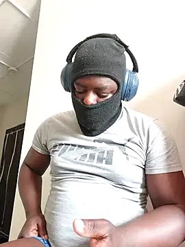 Bra-G online show from April 12, 12:30 pm