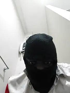 Bra-G online show from March 30, 9:11 am