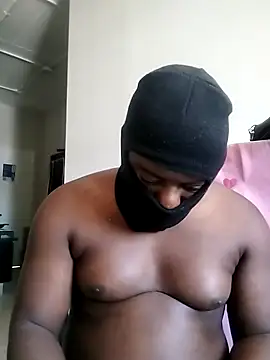 Bra-G online show from March 10, 9:35 am