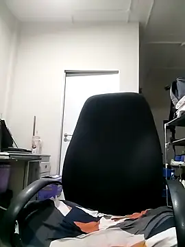 Bra-G online show from April 7, 7:59 pm