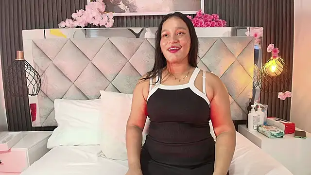 Sara Channel01 online show from April 13, 11:14 am