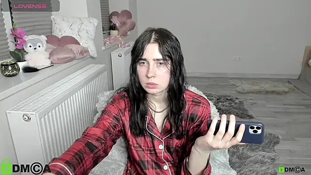 KrissLimada online show from March 25, 11:36 pm