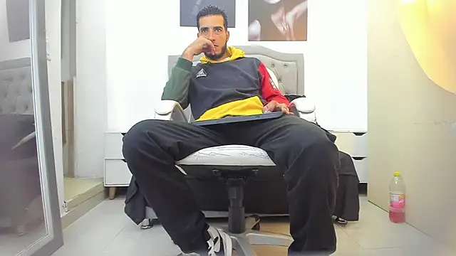 marc ruffa online show from April 13, 11:47 am