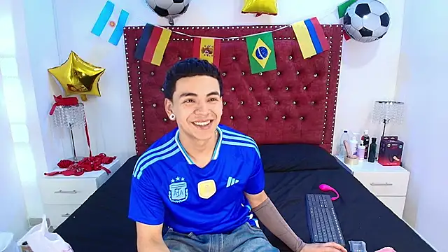 Jaden and sofia online show from July 3, 4:08 am