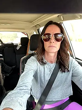 Snapshot of Edens_Promise chatting on January 7, 5:07 pm Edens Promise online show from January 7, 5:07 pm