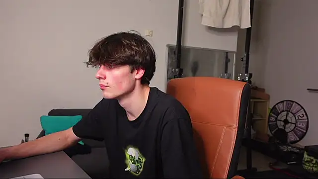 Daniel Shawnn online show from January 13, 5:28 pm