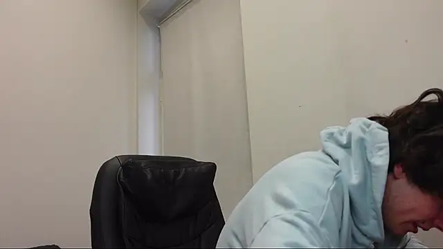 Daniel Shawnn online show from April 4, 9:16 am