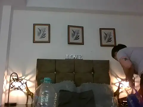 kat paradise online show from January 15, 12:19 pm