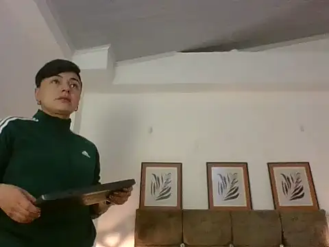 kat paradise online show from March 17, 11:46 am