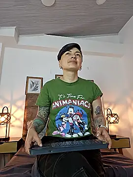 kat paradise online show from May 9, 11:46 am