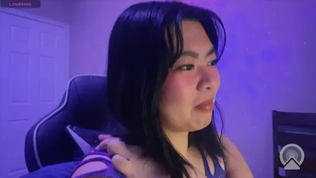 kuromixx444 online show from February 7, 5:37 am