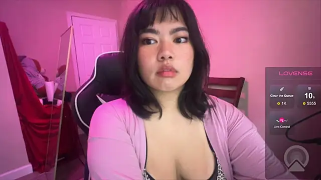 kuromixx444 online show from April 29, 1:48 pm