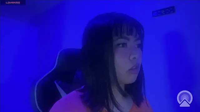 kuromixx444 online show from February 11, 6:46 am