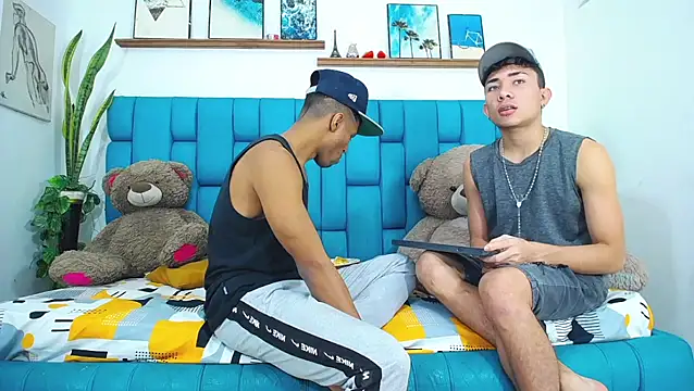 Interracial Snow Bunny online show from March 16, 2:10 pm