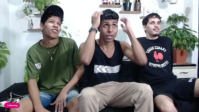 Interracial Snow Bunny online show from March 12, 8:13 pm