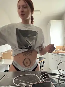 xvicoo online show from February 11, 9:09 am