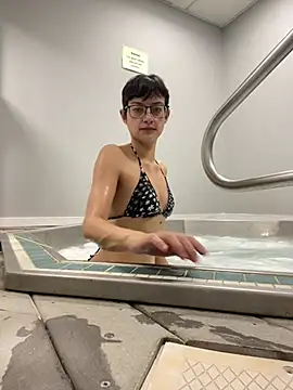 FaiiryArii online show from February 11, 11:15 pm