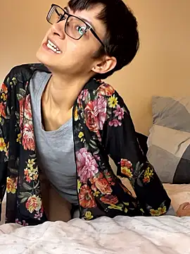 FaiiryArii online show from January 12, 6:36 pm