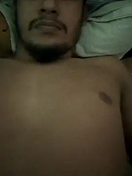 Snapshot of Fuckboyhassan chatting on July 3, 11:17 am Fuckboyhassan online show from July 3, 11:17 am