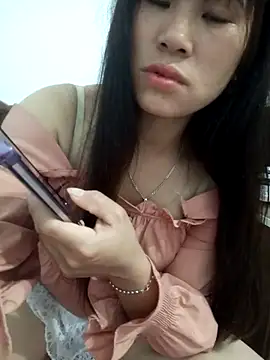 congchua977 online show from March 1, 2:39 pm