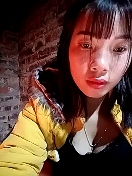 yeutinh00 online show from January 10, 6:47 pm