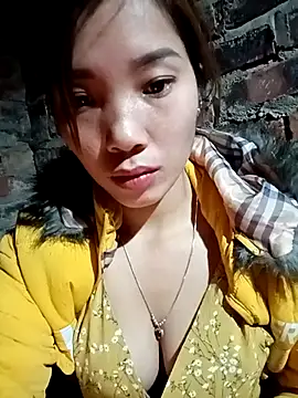 yeutinh00 online show from January 6, 7:29 pm