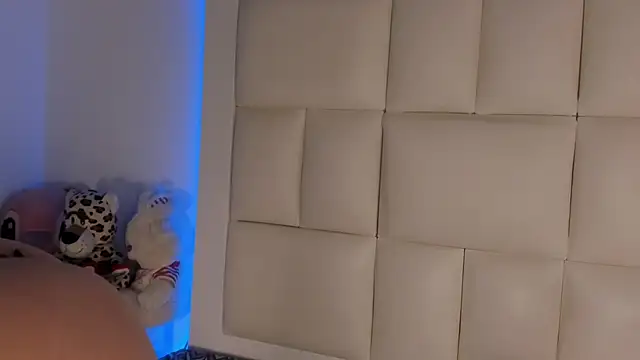 Snapshot of raven_js chatting on January 12, 3:57 am raven js online show from January 12, 3:57 am