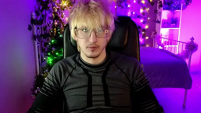 Snapshot of MarkusWilder chatting on January 9, 10:22 am MarkusWilder online show from January 9, 10:22 am