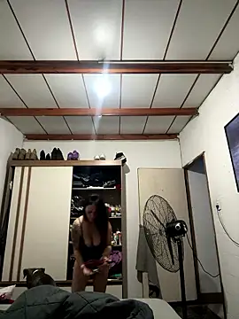 donatella07 online show from January 8, 11:55 pm