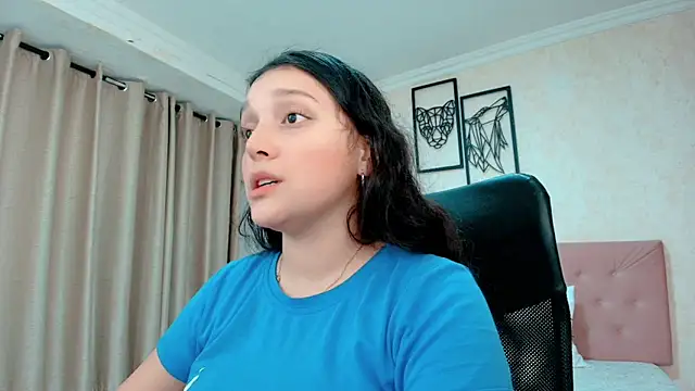 littlemolly walcott online show from March 14, 10:05 pm