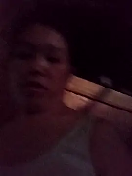 dakota-kis online show from April 7, 11:23 am