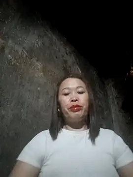 dakota-kis online show from March 10, 11:53 pm