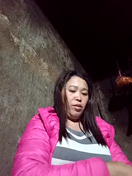 dakota-kis online show from March 1, 1:33 pm