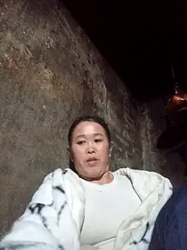 dakota-kis online show from March 8, 2:09 pm