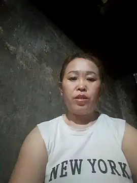 dakota-kis online show from April 13, 11:31 pm