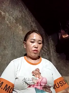 dakota-kis online show from April 5, 12:12 pm