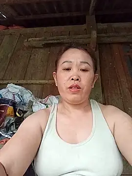 dakota-kis online show from April 9, 11:22 pm