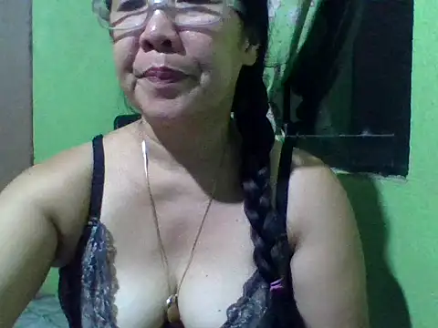 asianbigboobs69 online show from March 30, 3:57 pm