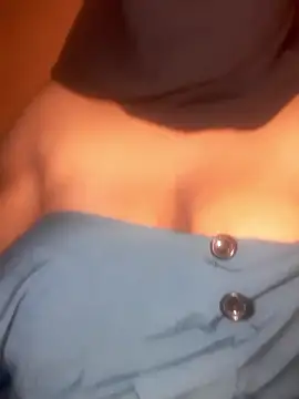 Snapshot of fingerbit07 chatting on January 13, 12:09 pm fingerbit07 online show from January 13, 12:09 pm